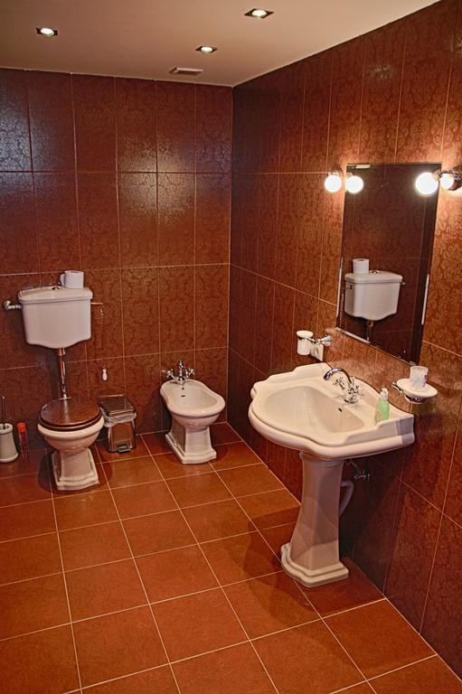 Tsaghkunq Guest House Sevan Phòng bức ảnh