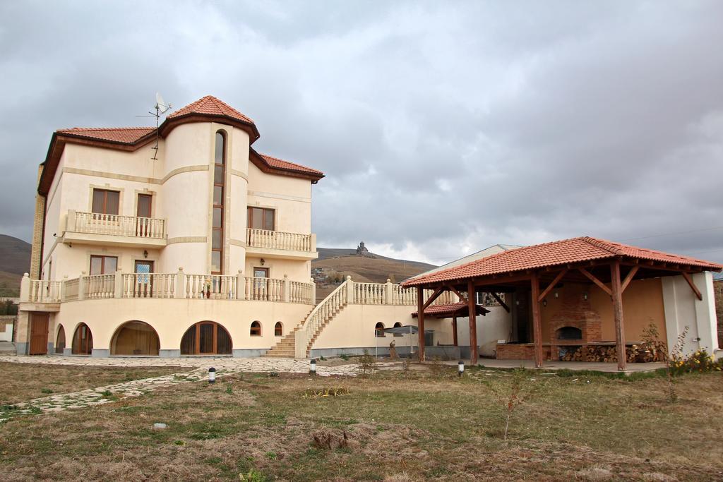 Tsaghkunq Guest House Sevan Ngoại thất bức ảnh