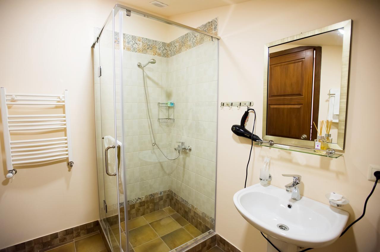 Tsaghkunq Guest House Sevan Ngoại thất bức ảnh