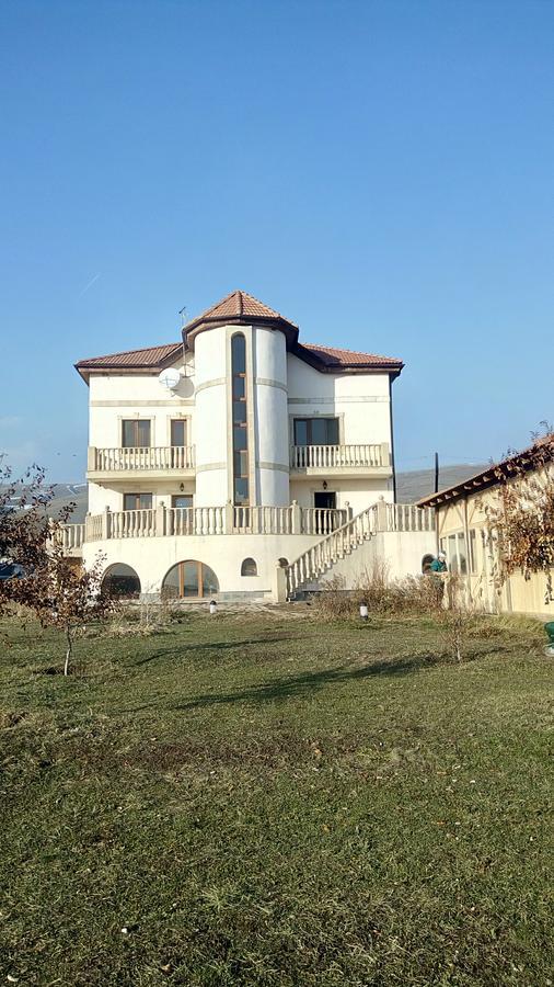 Tsaghkunq Guest House Sevan Ngoại thất bức ảnh